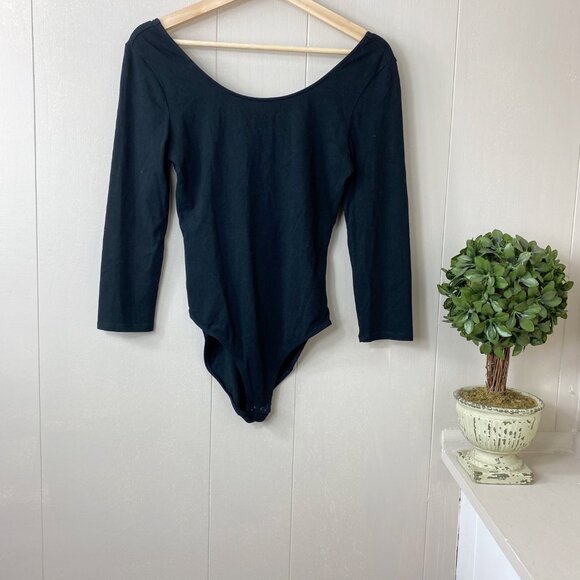 Express Black Long Sleeve Off Scoop Neckline Bodysuit Top Size Small - Picture 6 of 6